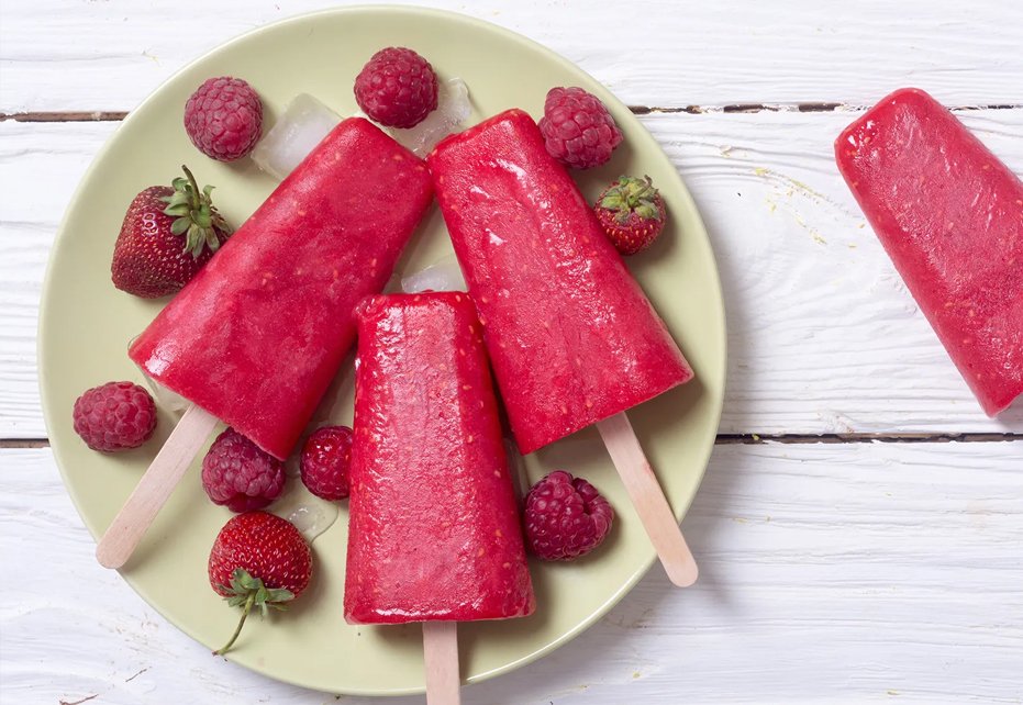 Delicious and Refreshing: Raspberry Tea Ice Lollies
